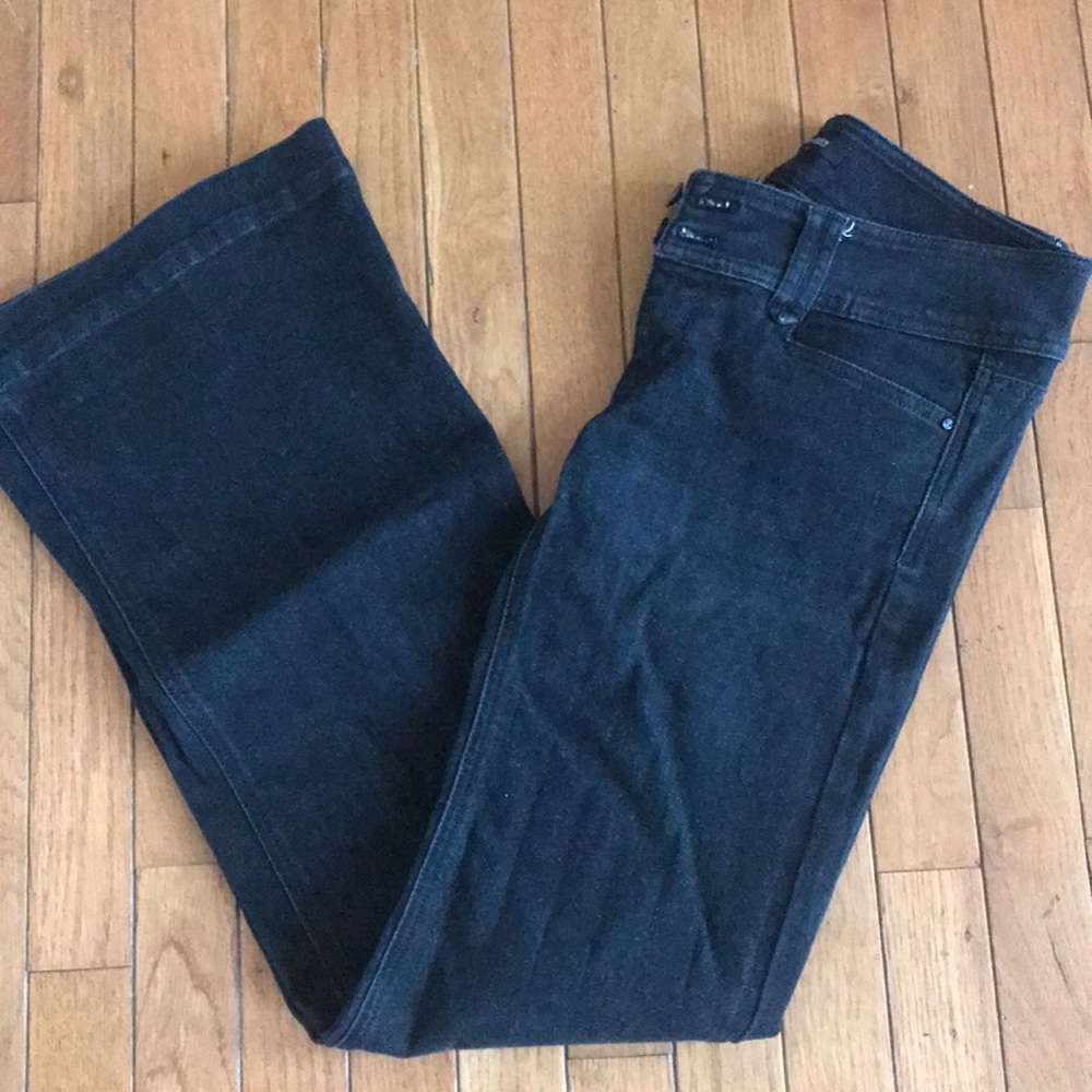 White house black market NOIR jeans size 4 regular